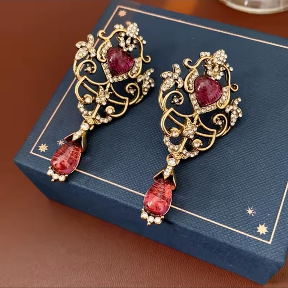 Vintage Gold and Red Dangle Earrings - Picture 2 of 2
